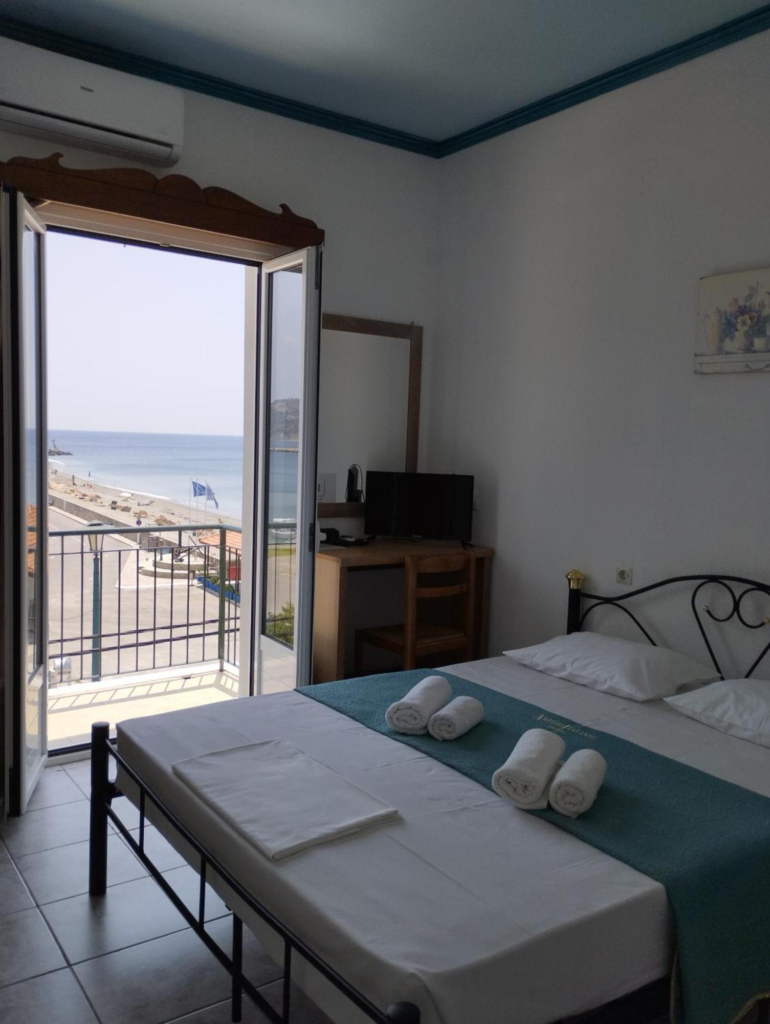 Hotel Sea View Loutraki  Exterior foto
